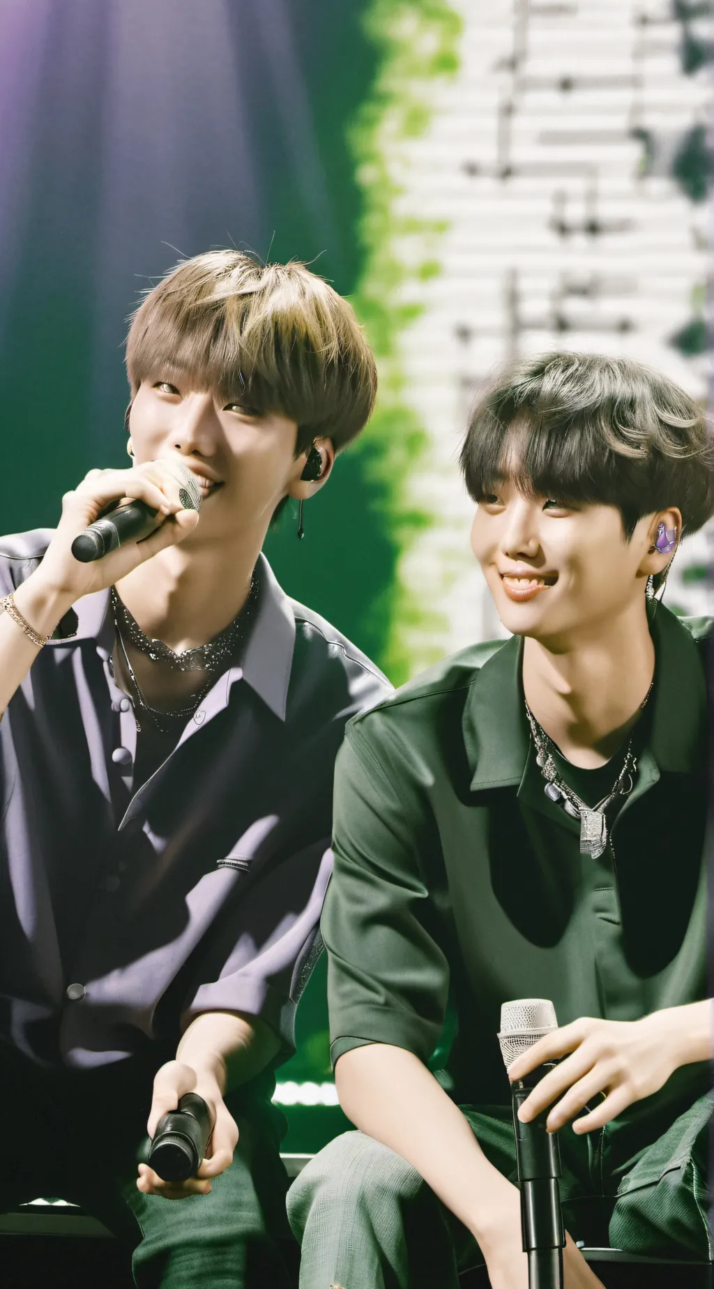 ai character: Lee know and I.N background