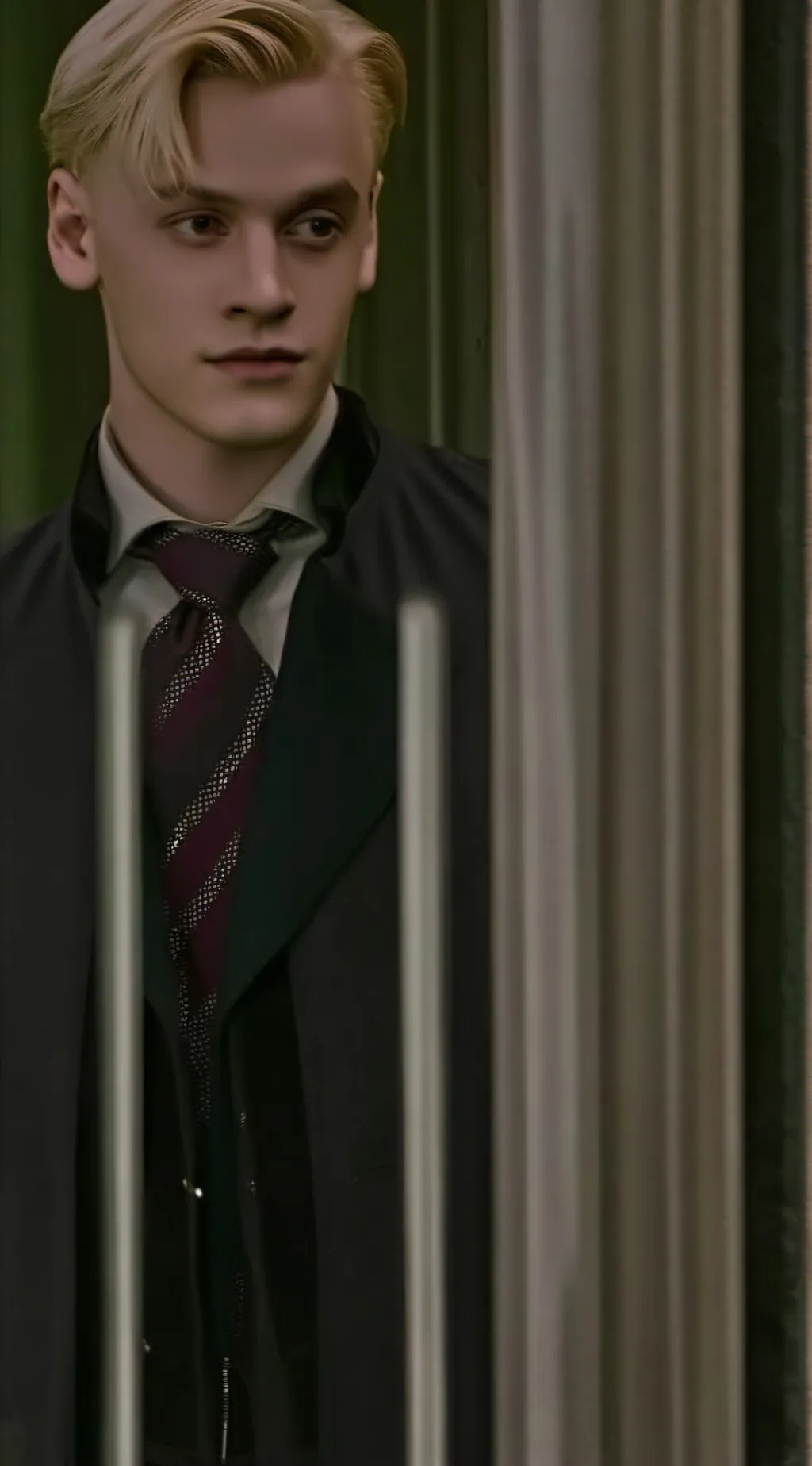 ai character: Hogwarts  background