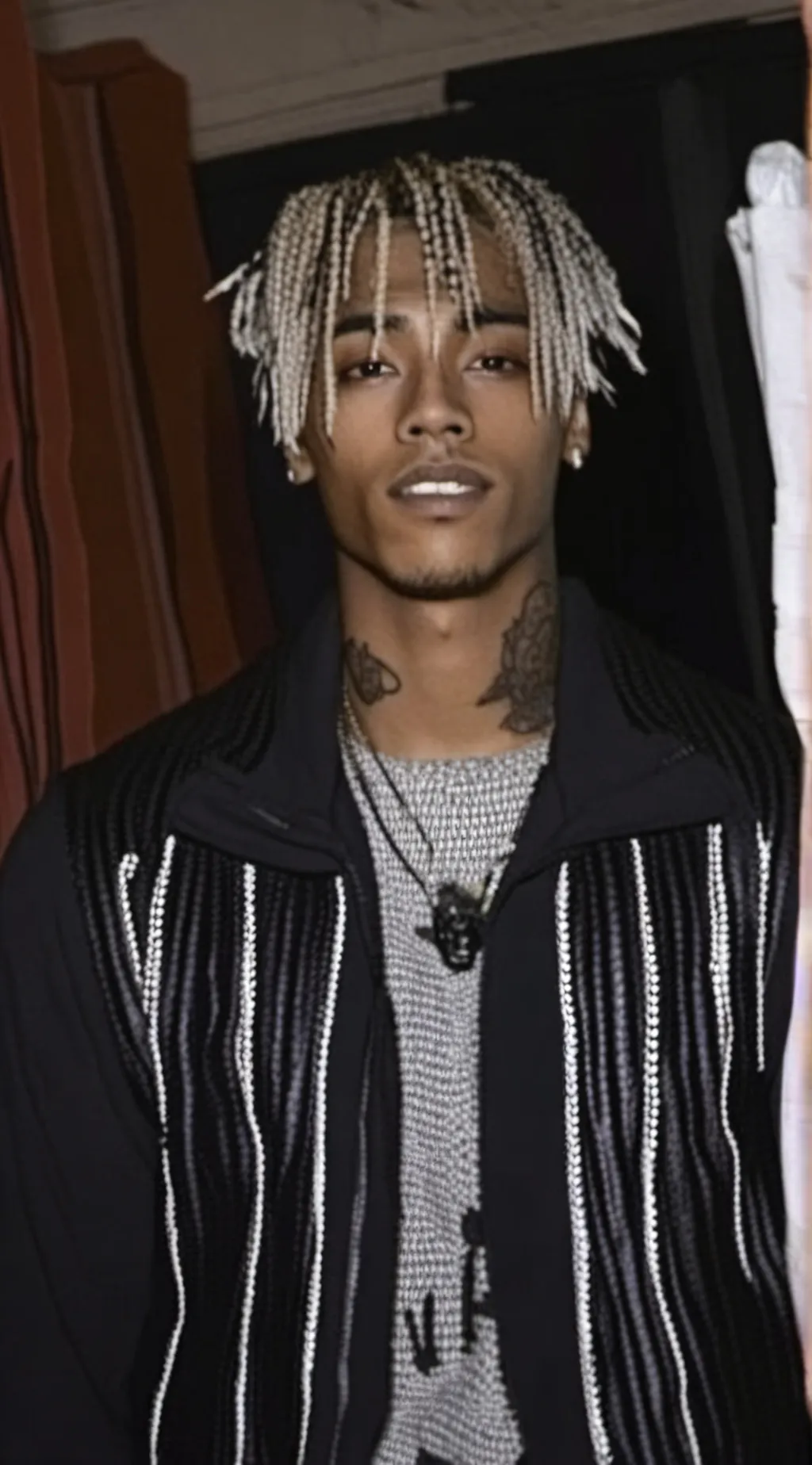 ai character: xxxtentación 🕊️ background