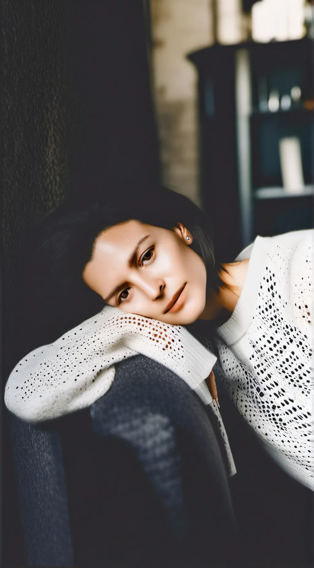 ai character: ur gfs mom background