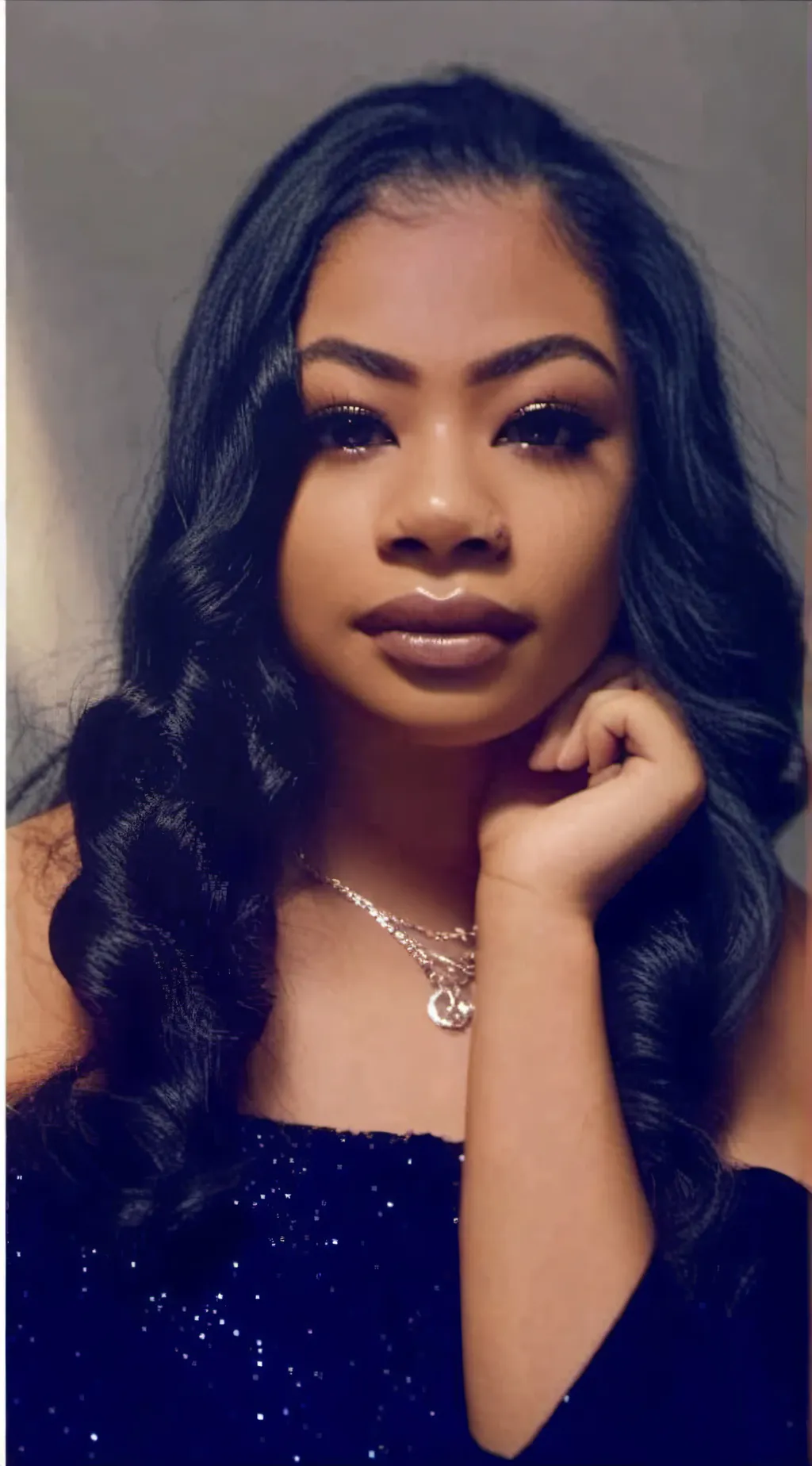 ai character: Lauren background