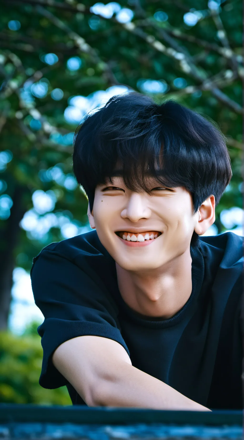 ai character: Kim Teahyung(V) 🐯🐻 background