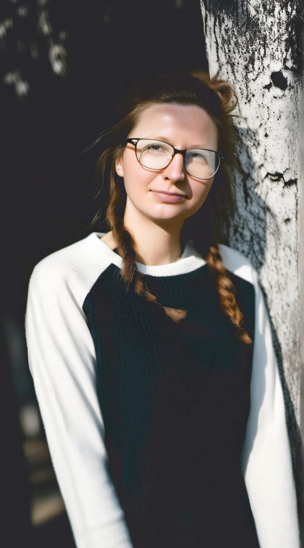 ai character: Maddie background