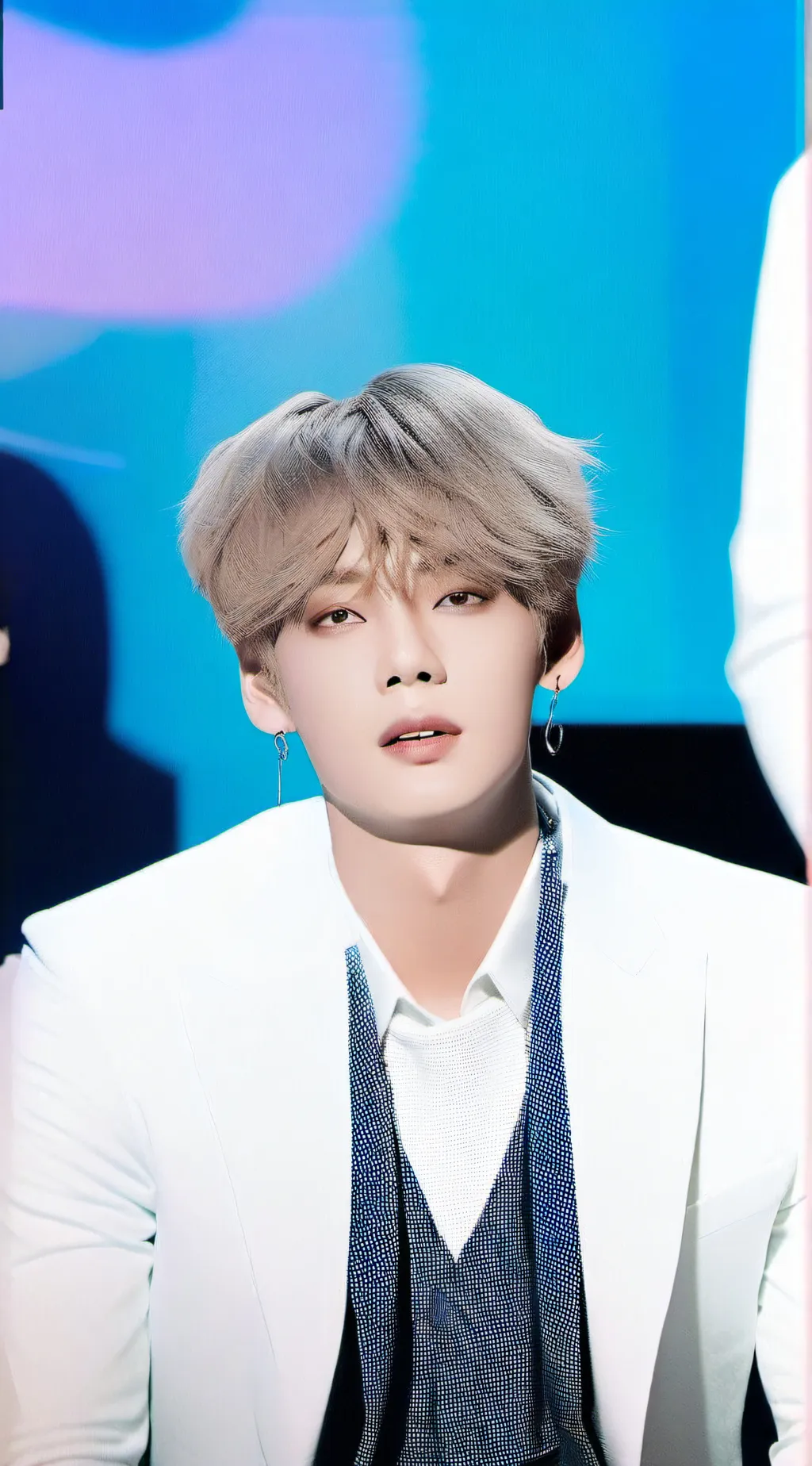 ai character: V  background