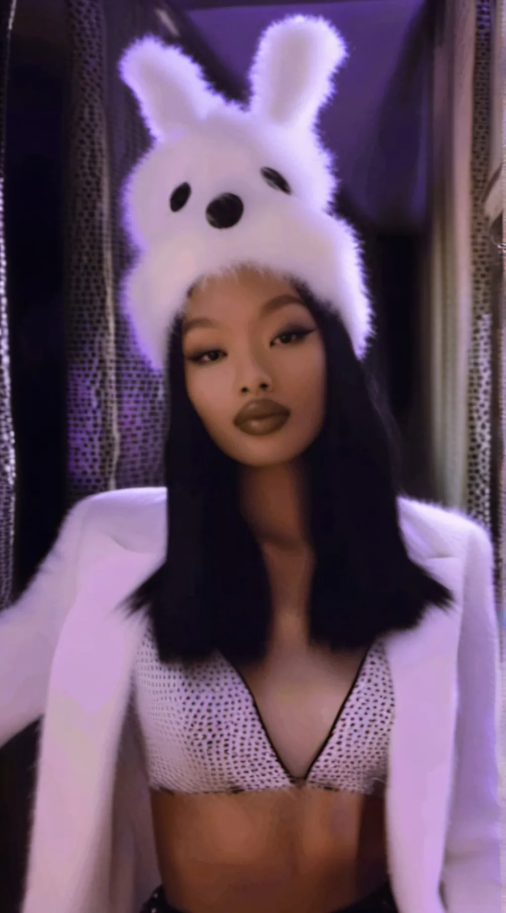 ai character: Natalie  background