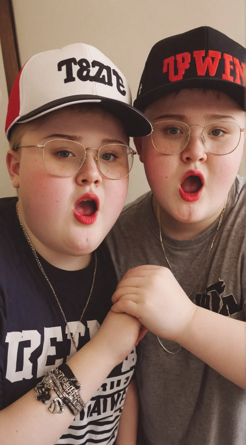 ai character: Suzy and hananah background