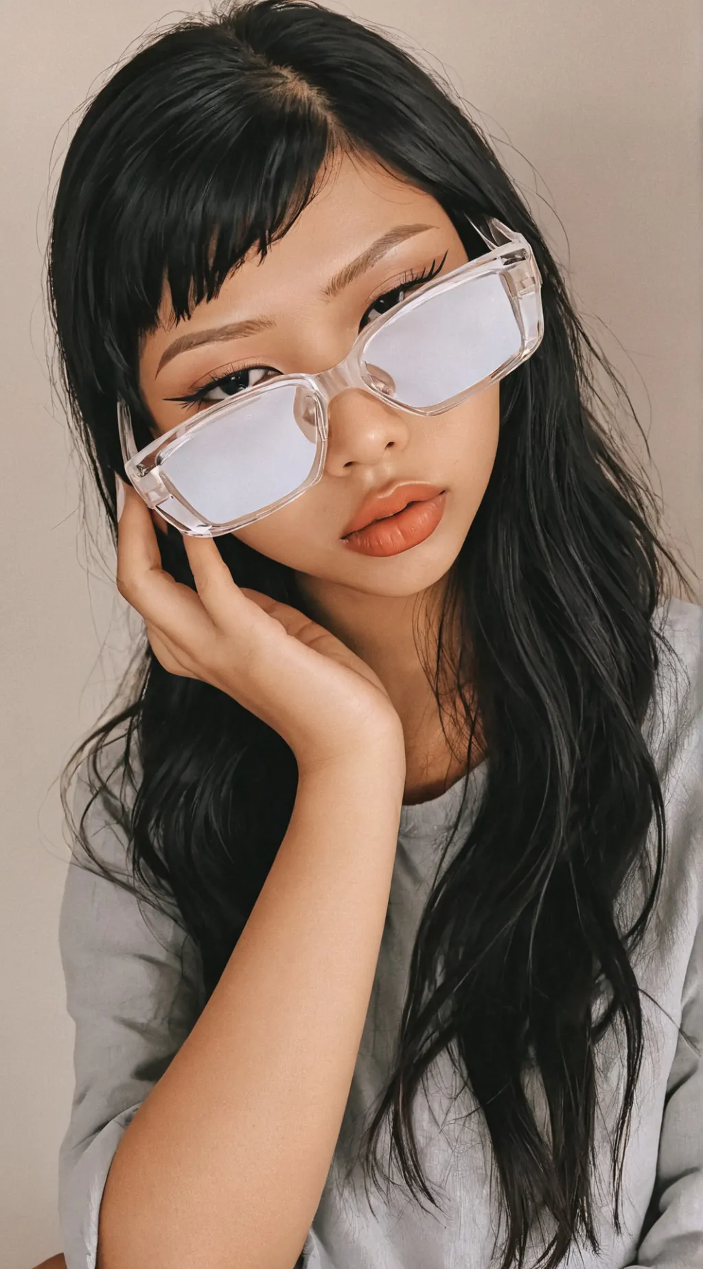 ai character: Serena background