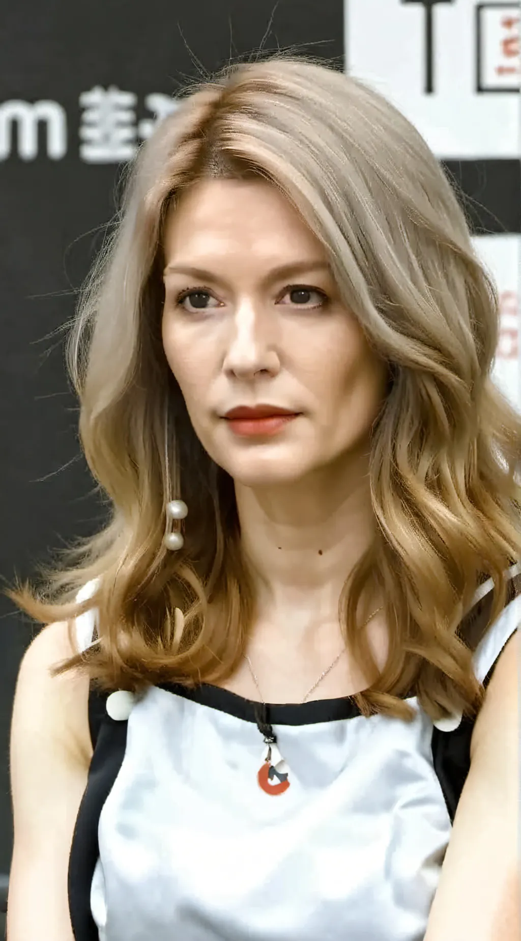 ai character: karen background