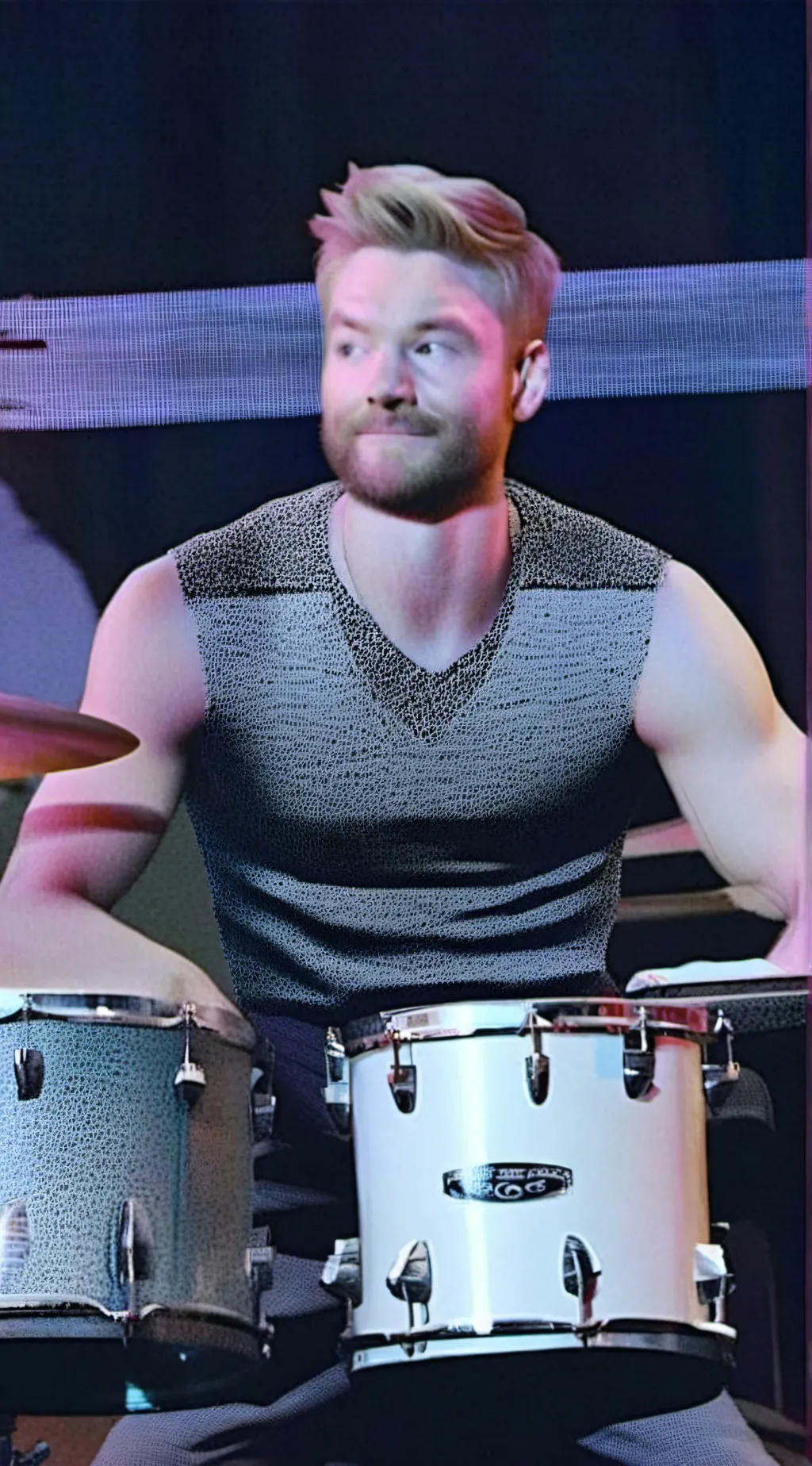 ai character: mark Boardman background