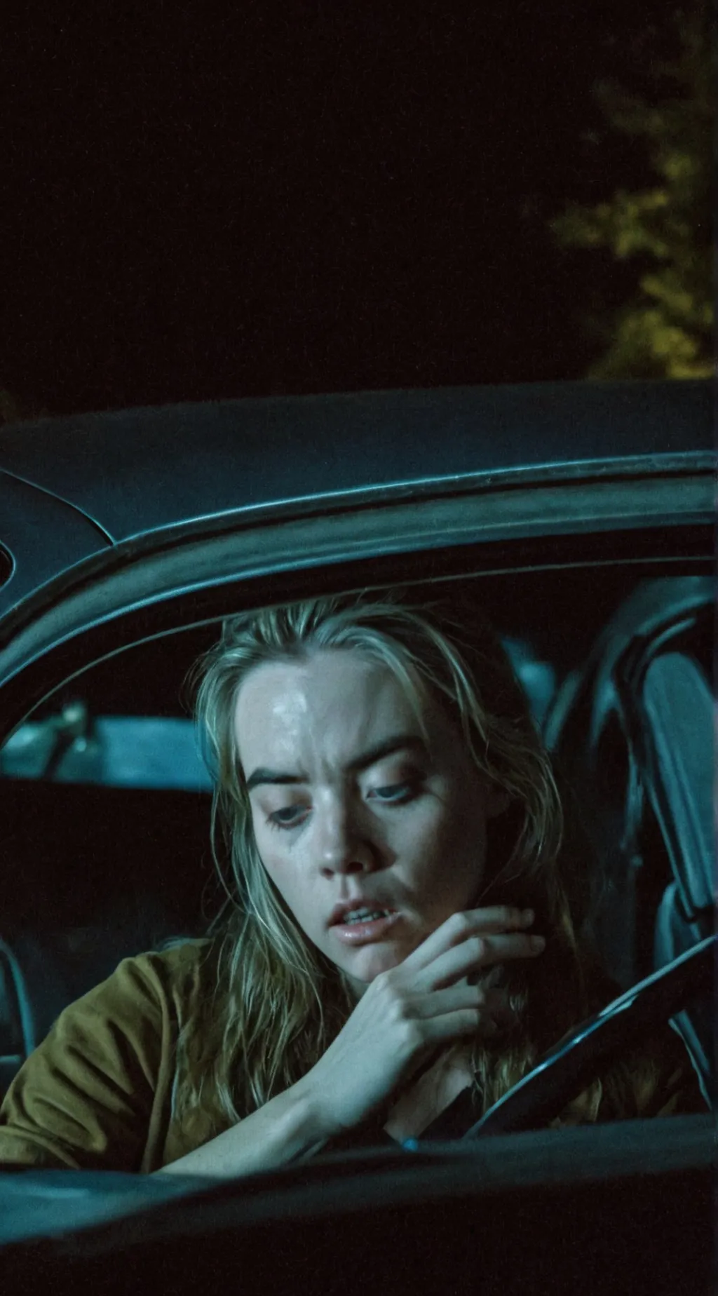 ai character: Elena  background