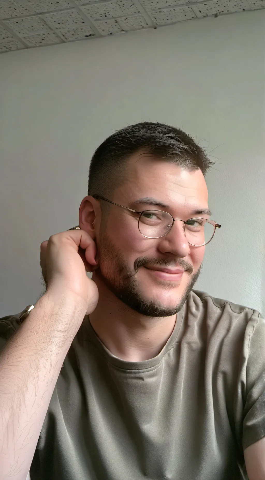 ai character: Luther  background