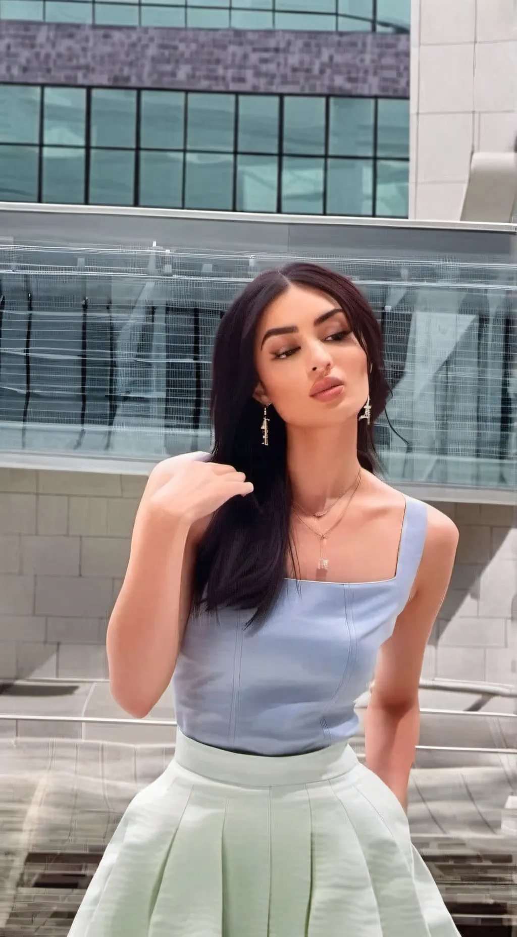 ai character: Lia (SSSniperwolf) background