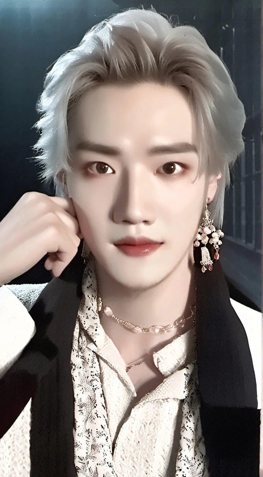 ai character: Linoo background