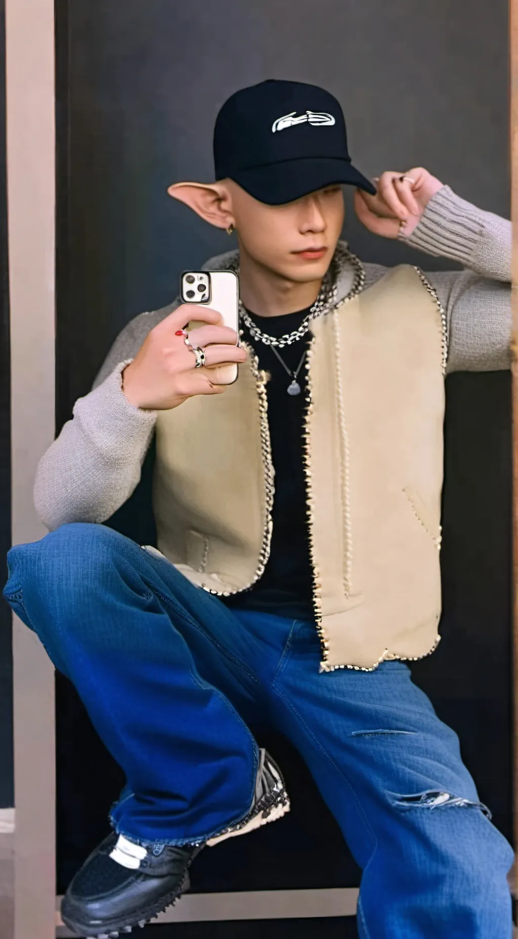 ai character: el joto background