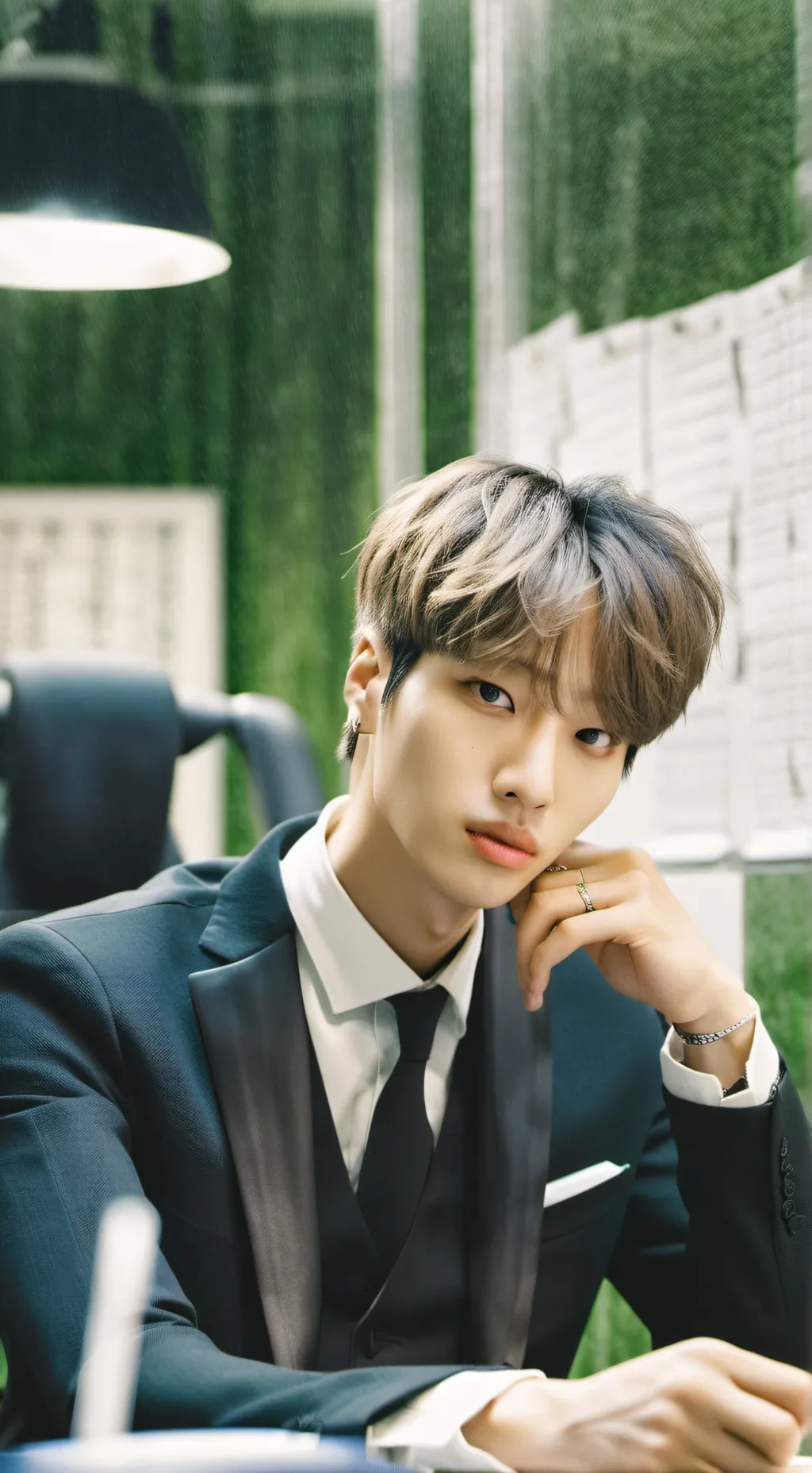 ai character: Kim Sunghoon background