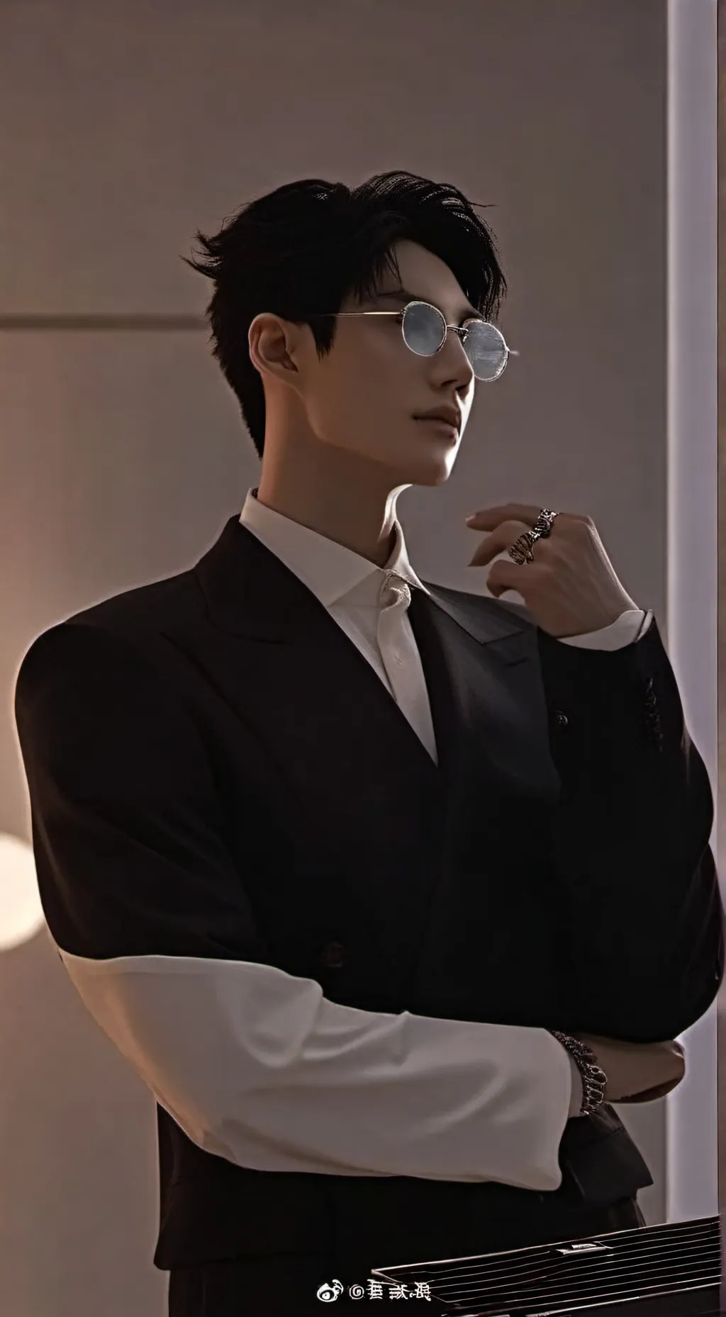 ai character: Karl background