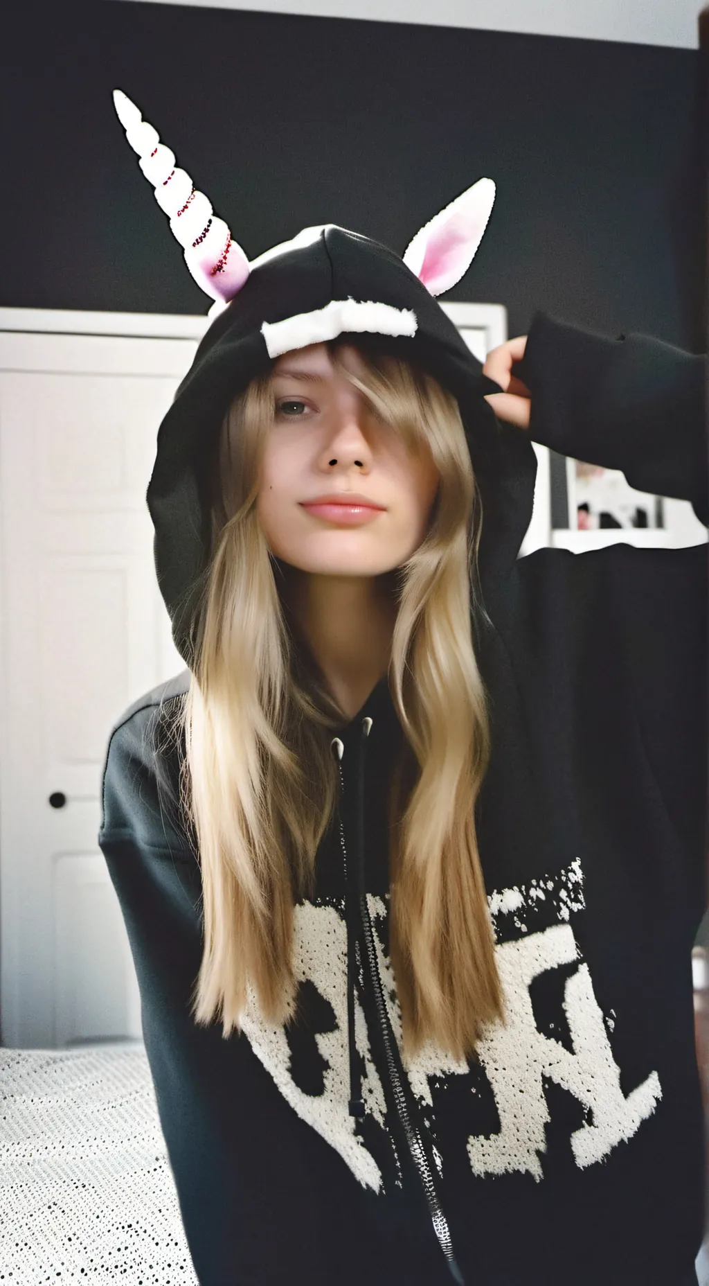 ai character: faye background