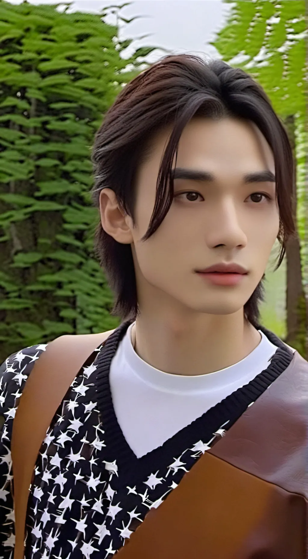 ai character: hyunjin❤ background