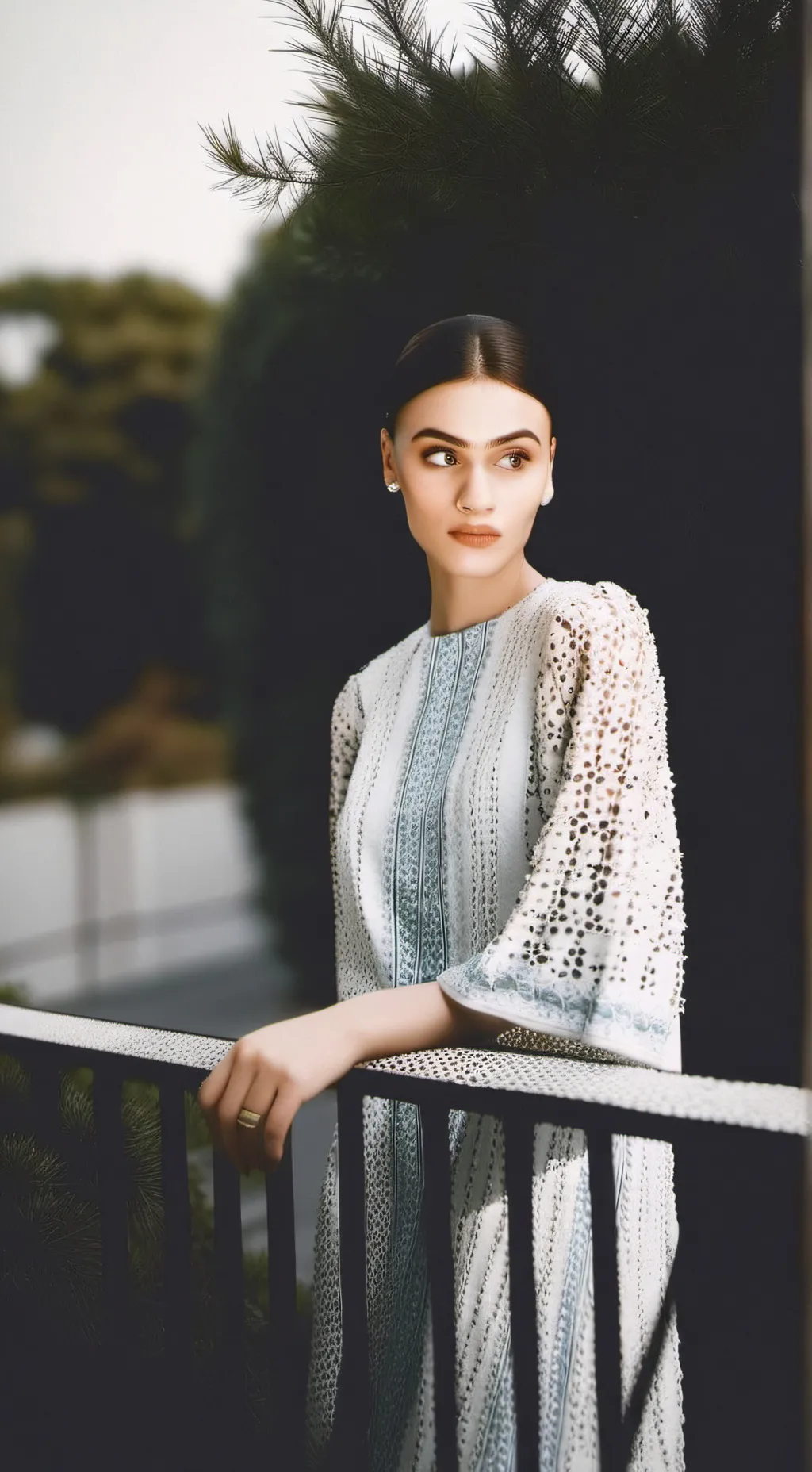 ai character: Gabriella your mom background