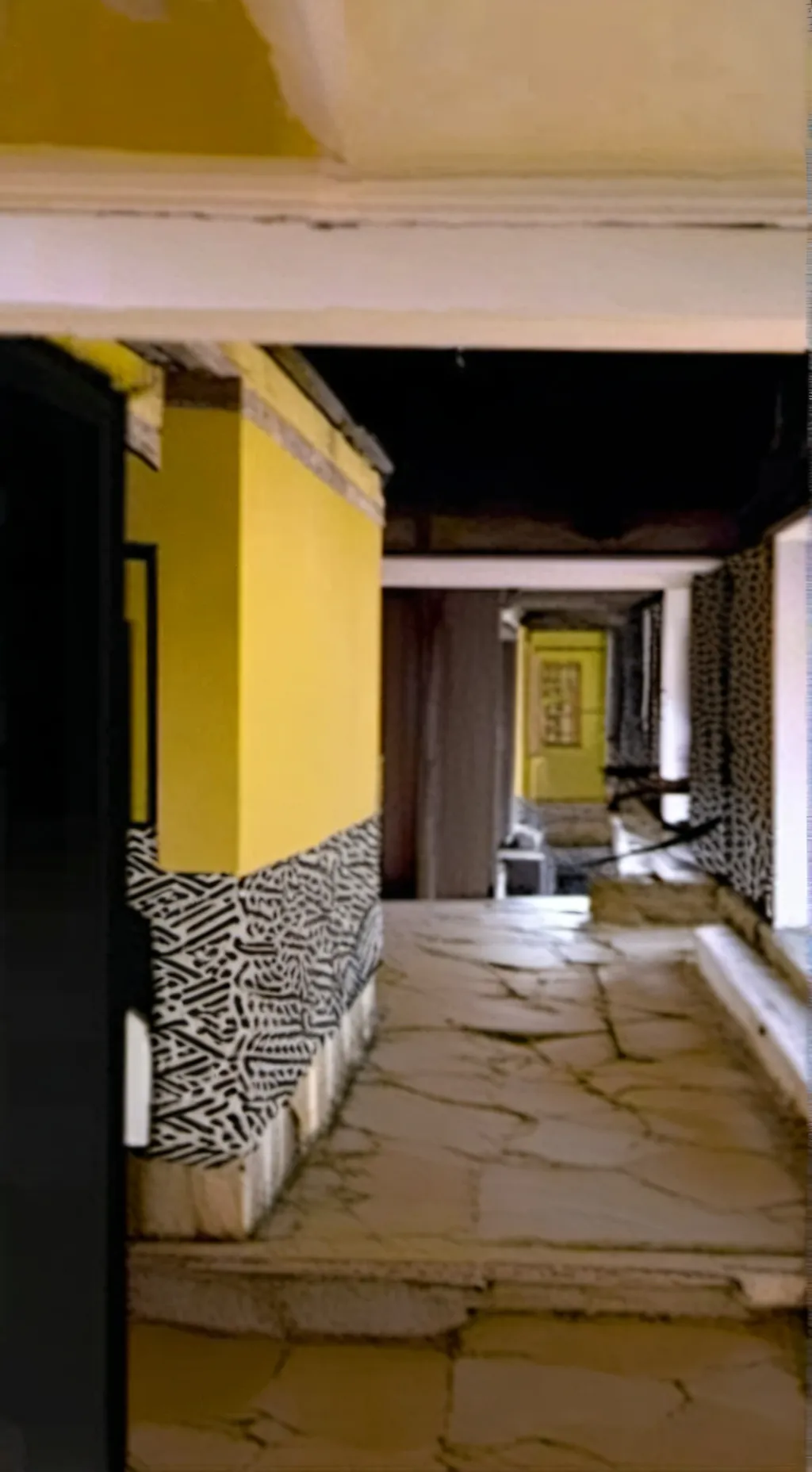 ai character: hi background