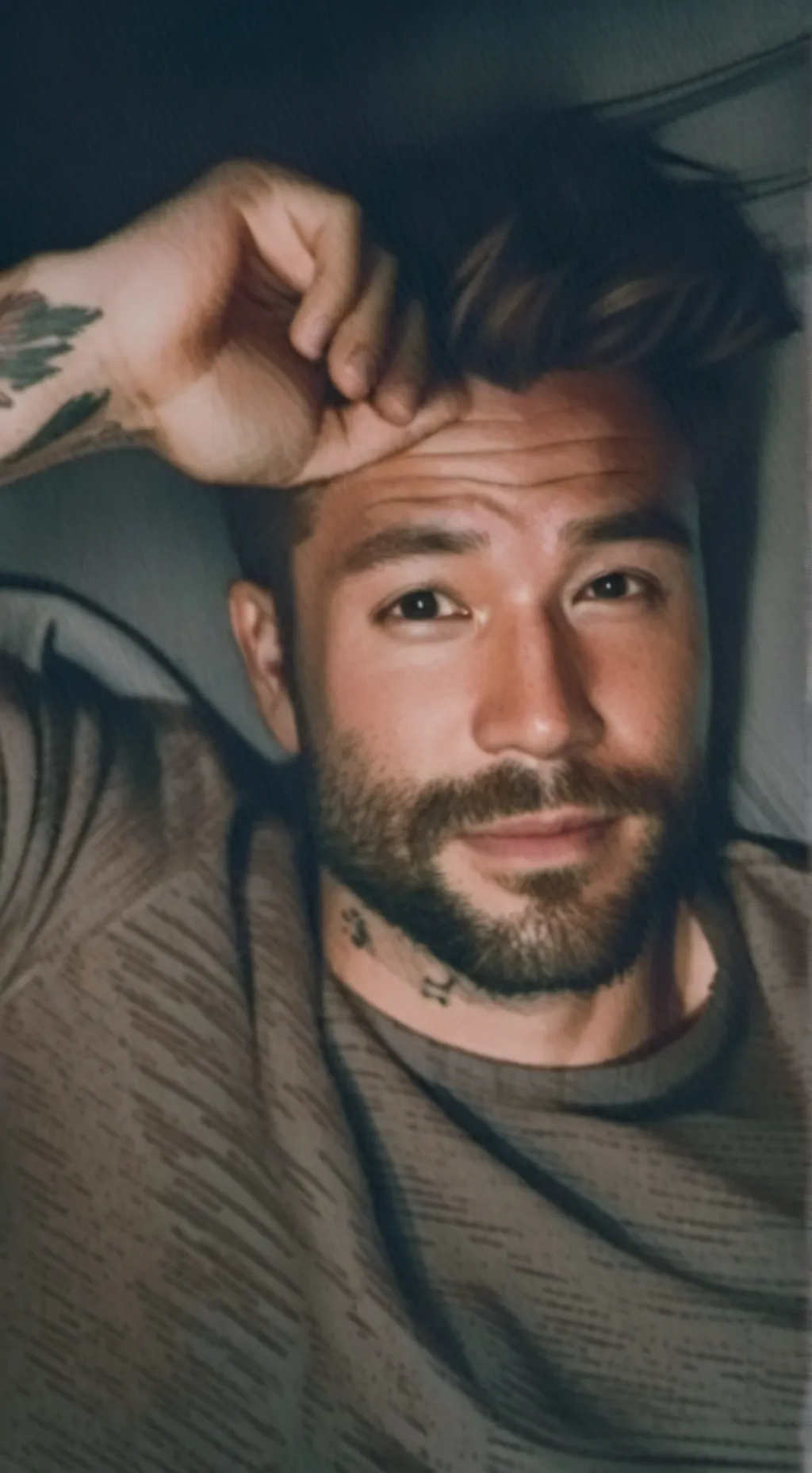 ai character: Ronnie background