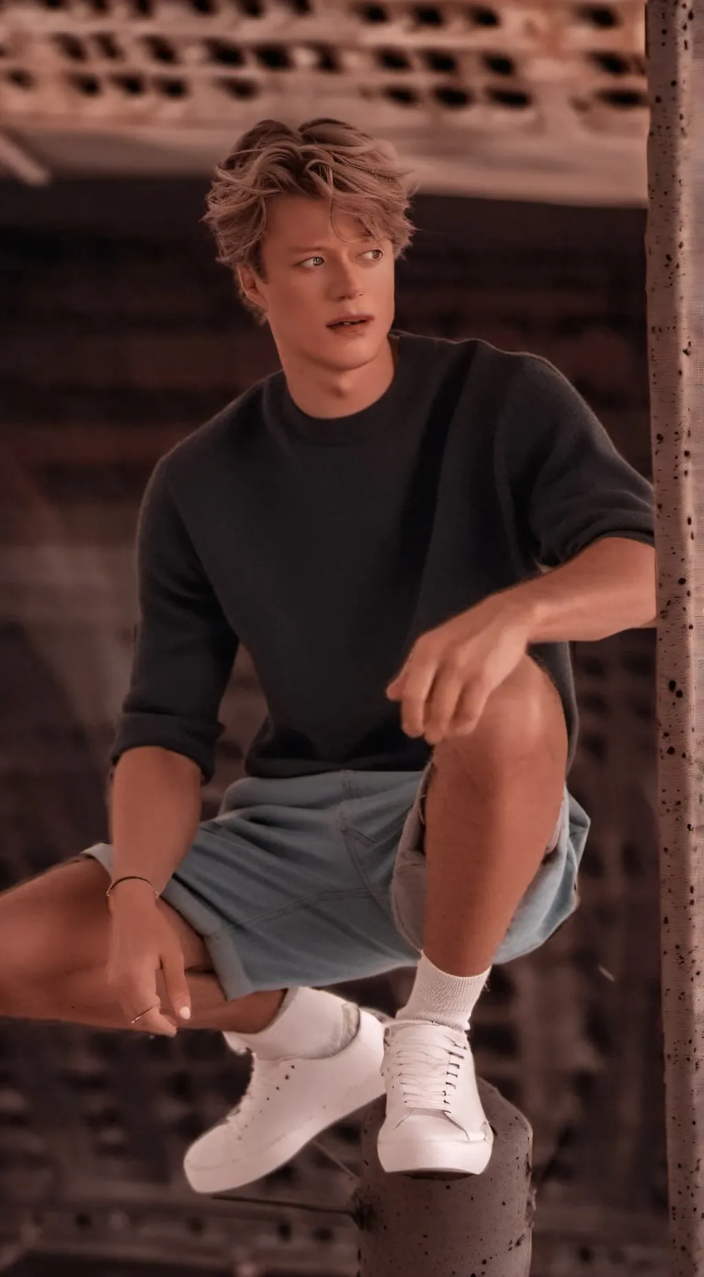 ai character: JJ ❤️💋💍 background