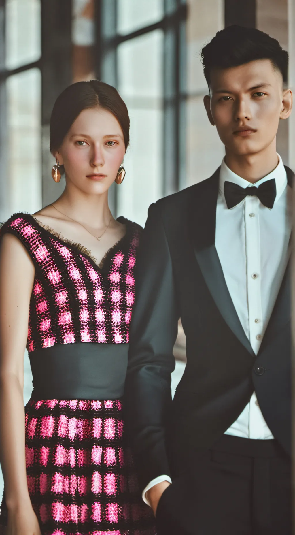 ai character: Evelyn and Alexand background