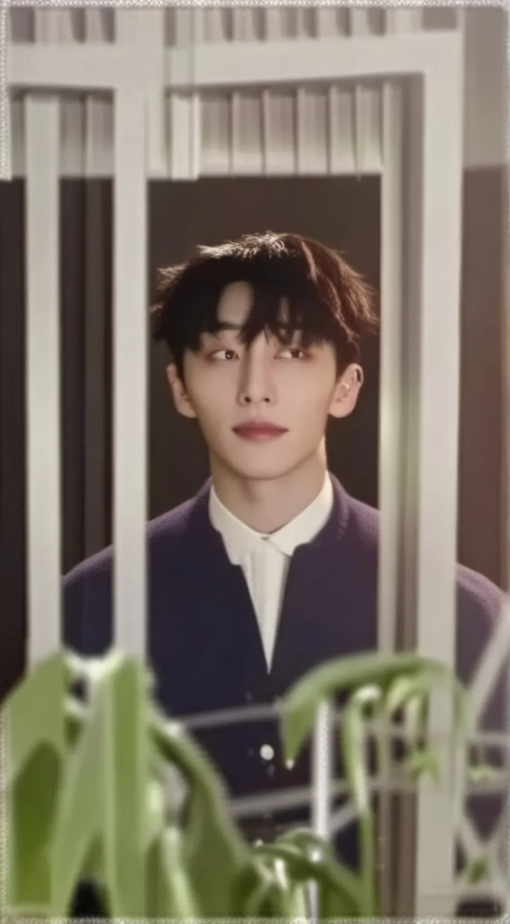 ai character: ✨🎀Sƚɾαყ ƙιԃʂ🎀✨ background