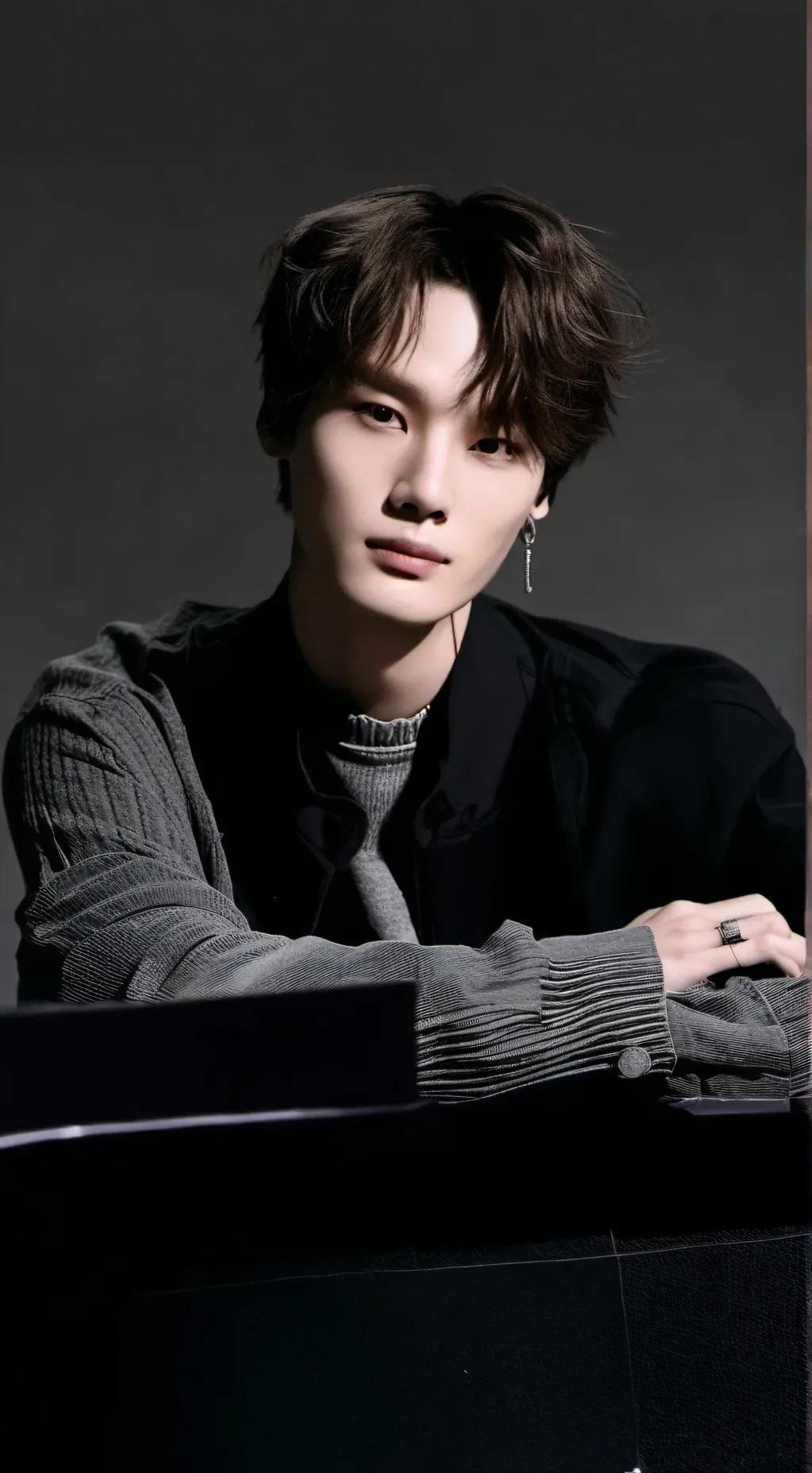 ai character: Lee know  background