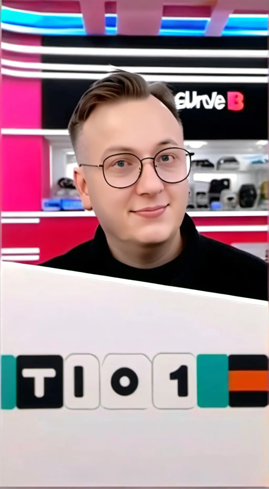 ai character: Сергей  background