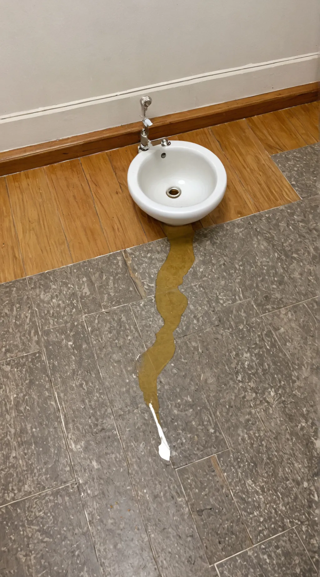 ai character: L background