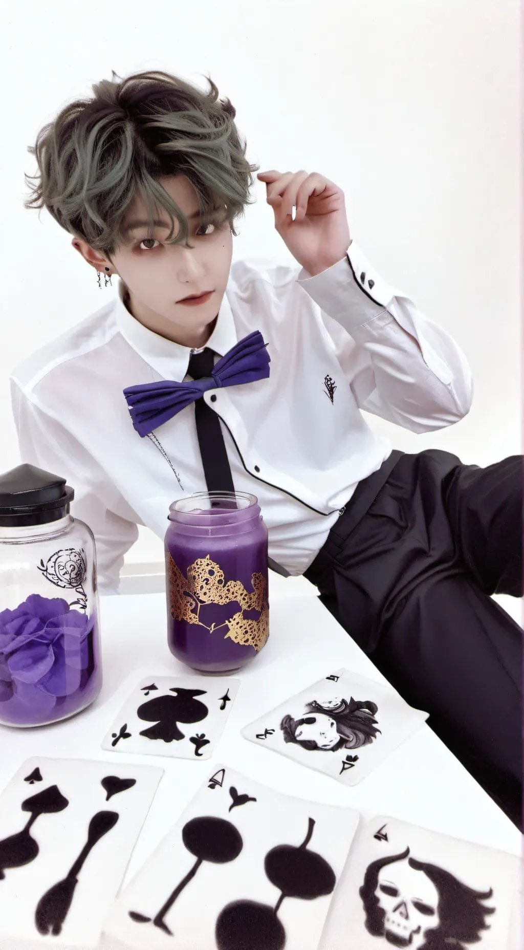 ai character: Alvaro♥️💋 background