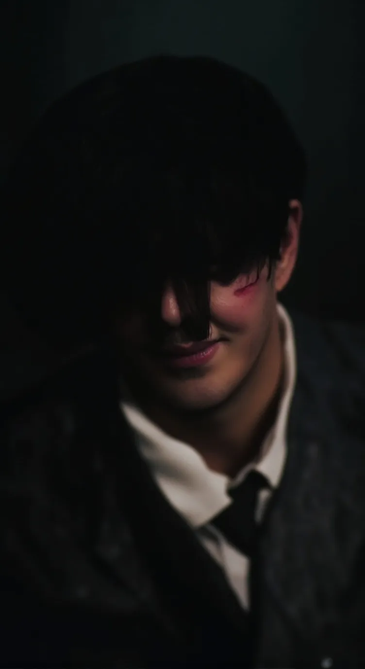 ai character: Yunho background