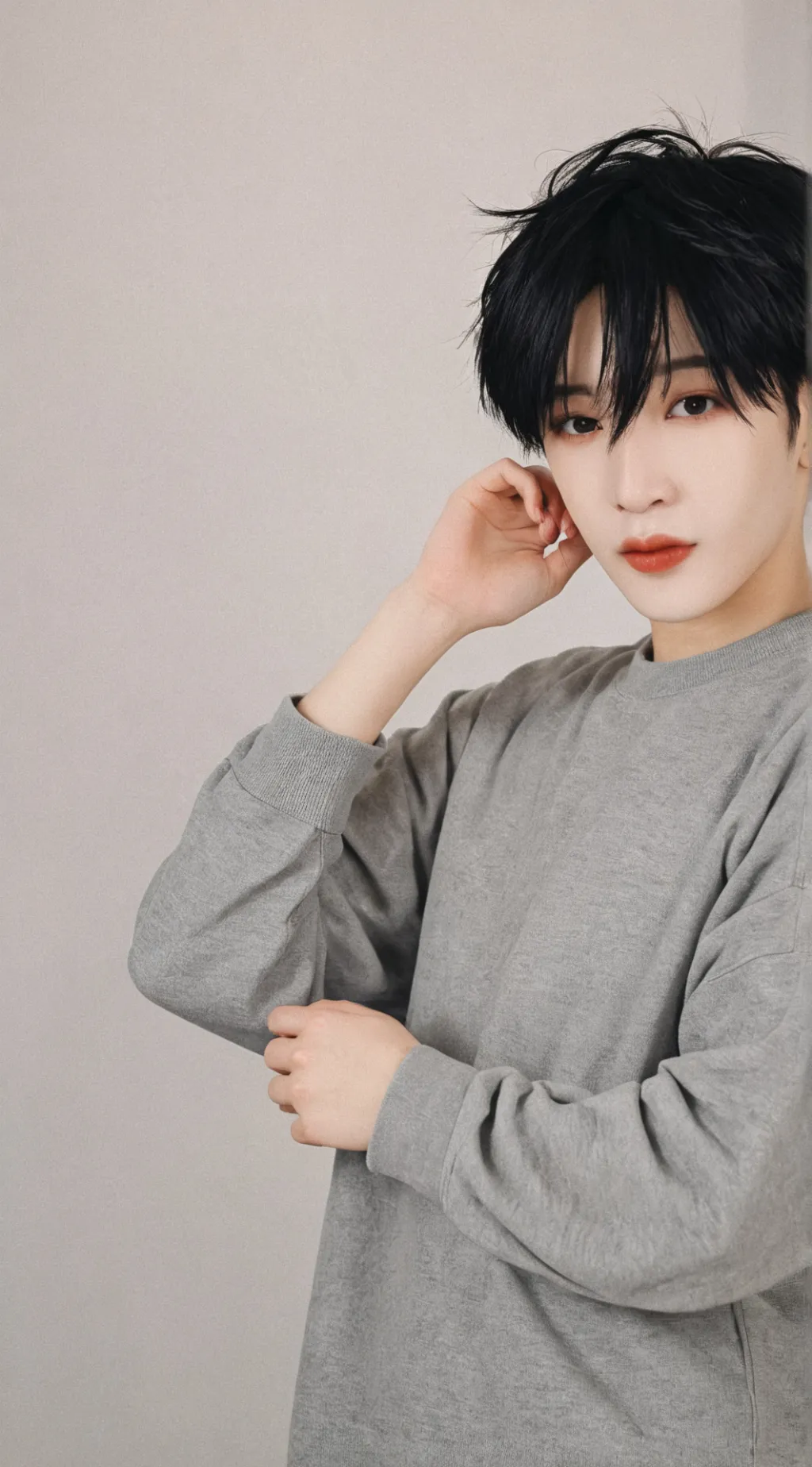 ai character:  chanie o bangchan background