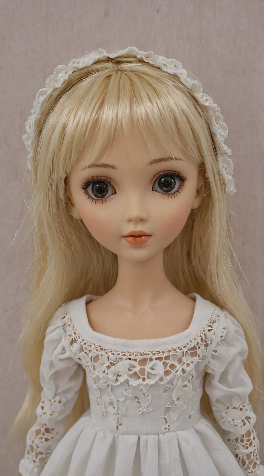 ai character: Dolly background