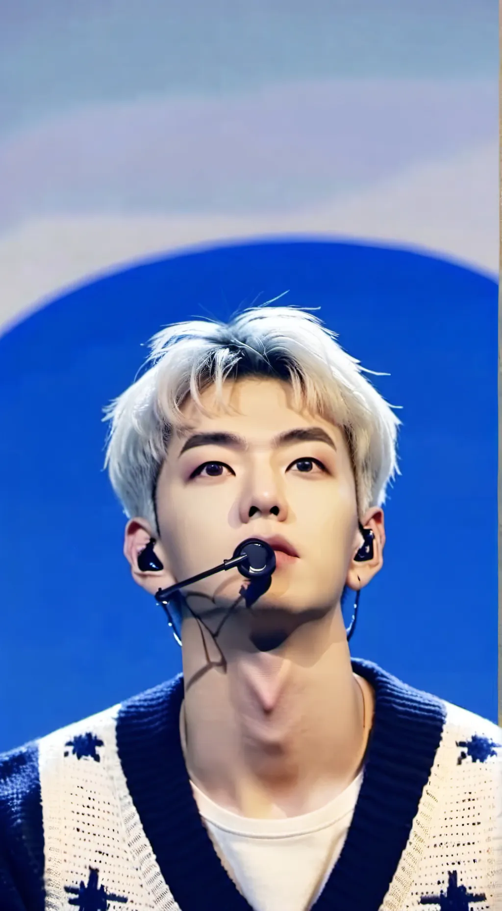 ai character: TOP(aka) Thanos  background