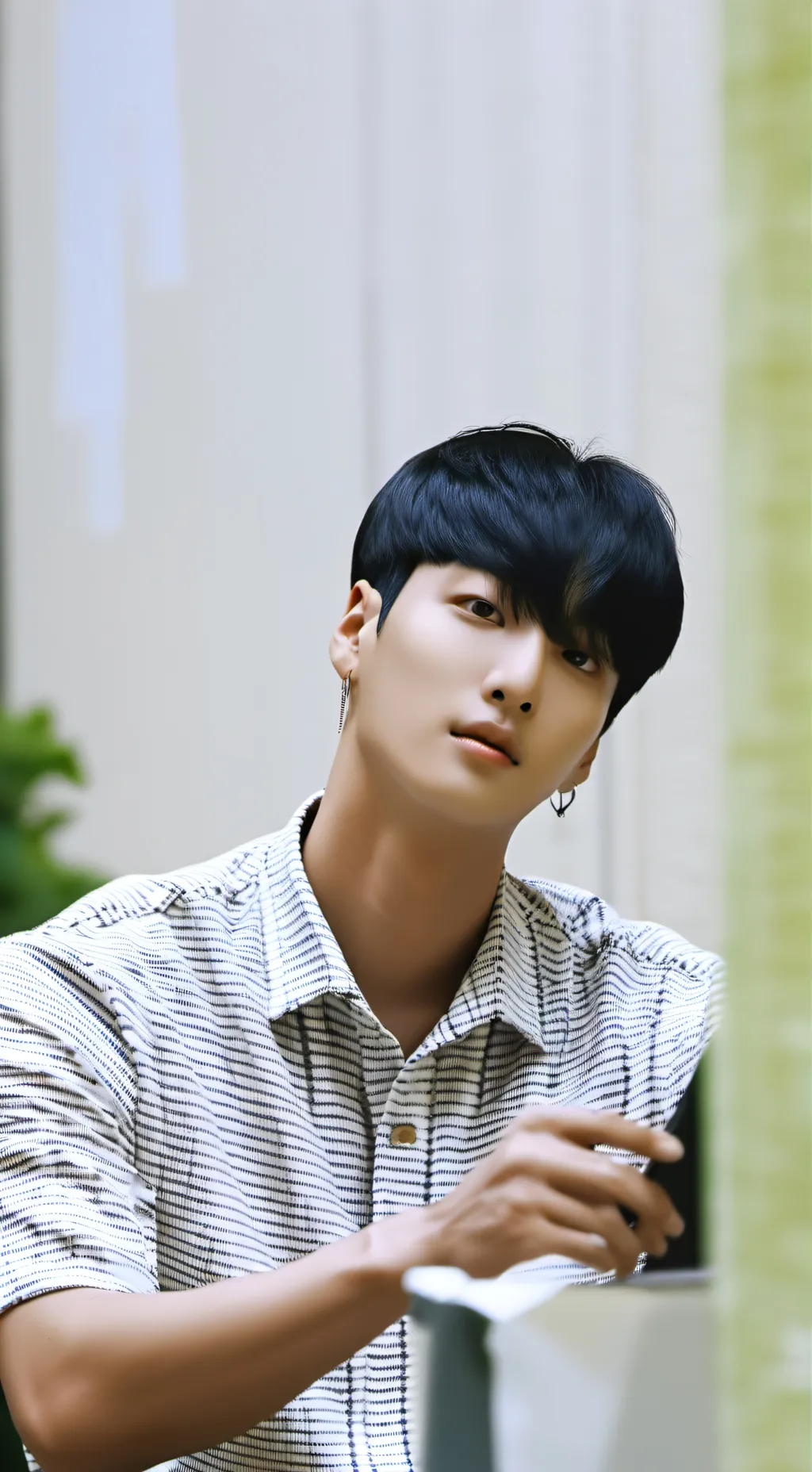 ai character: my ex's dad background