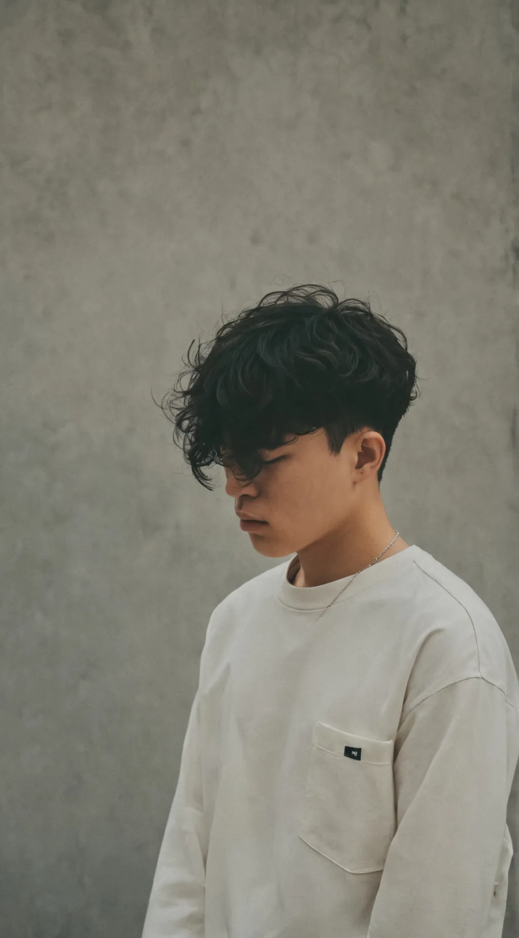 ai character: dama background