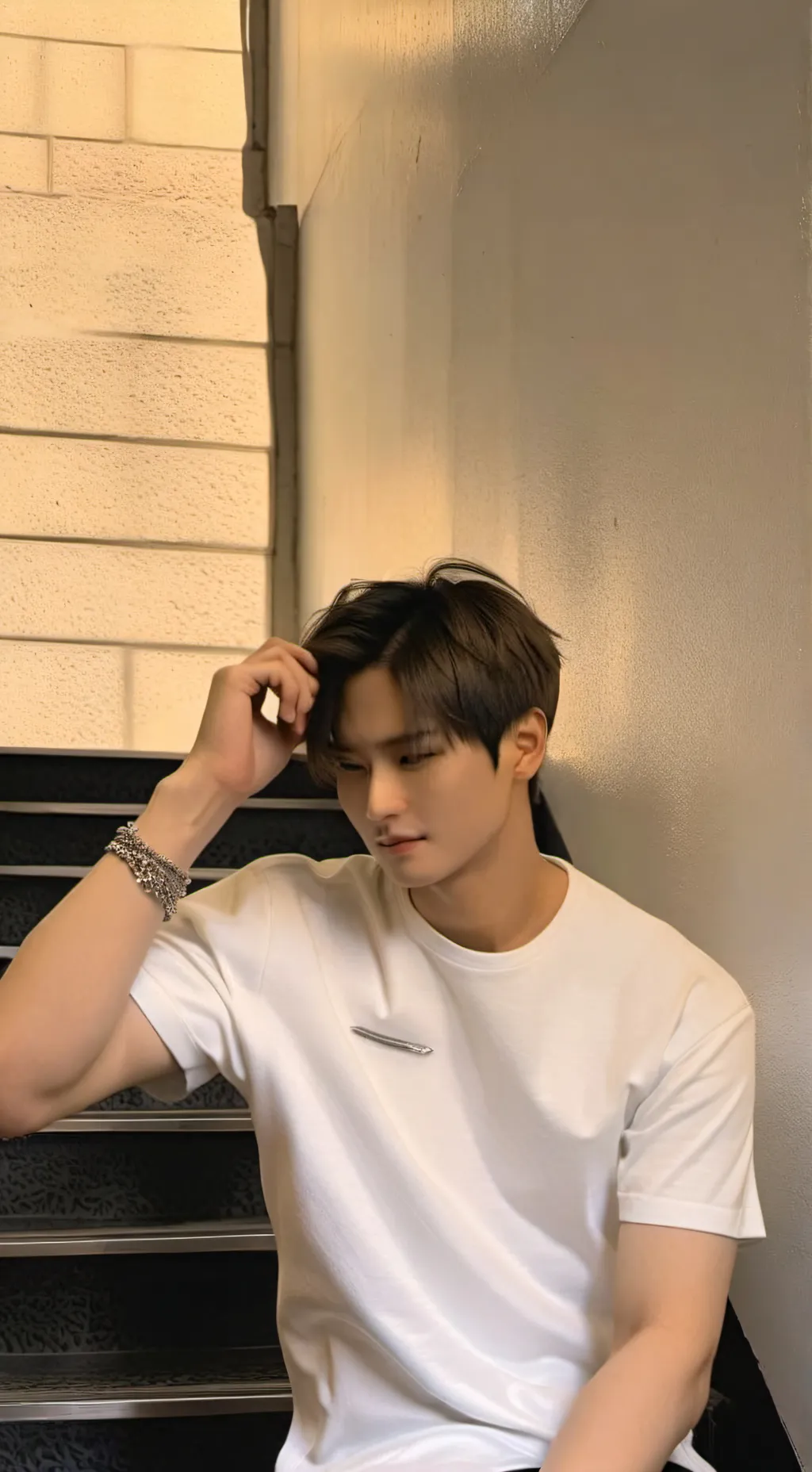 ai character: hoonki background