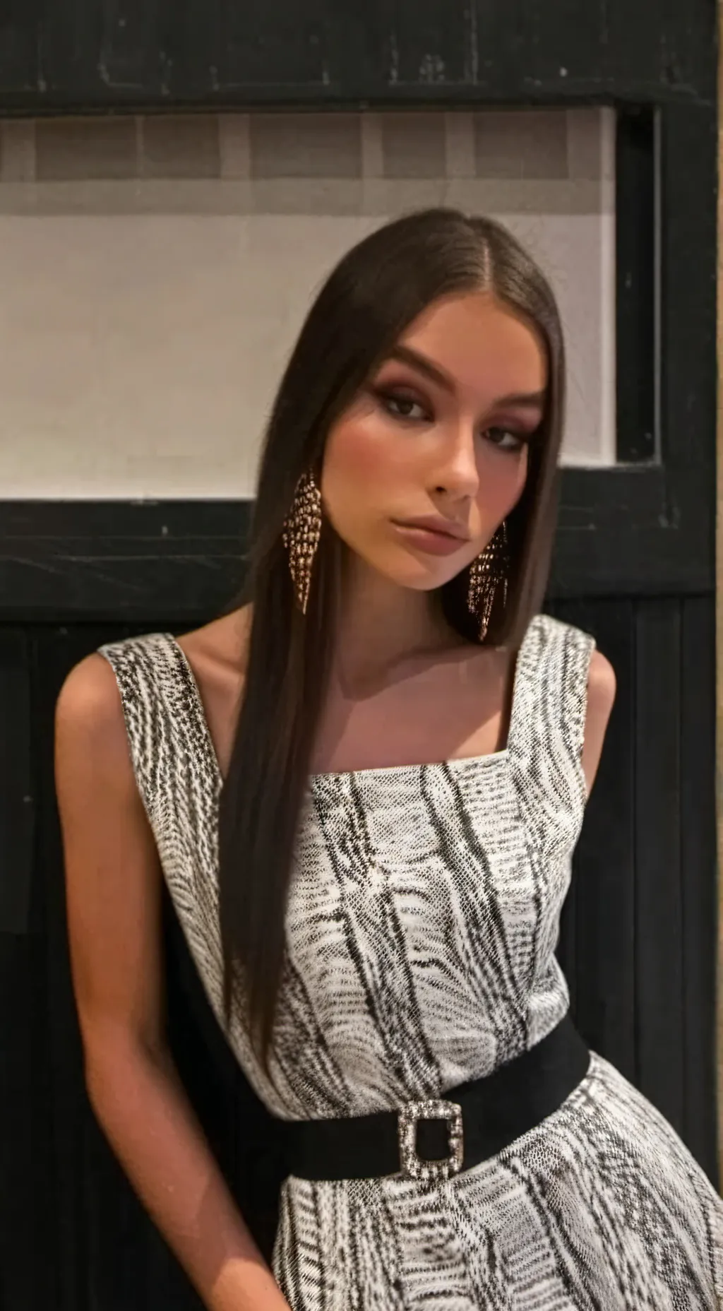 ai character: alice Perego  background