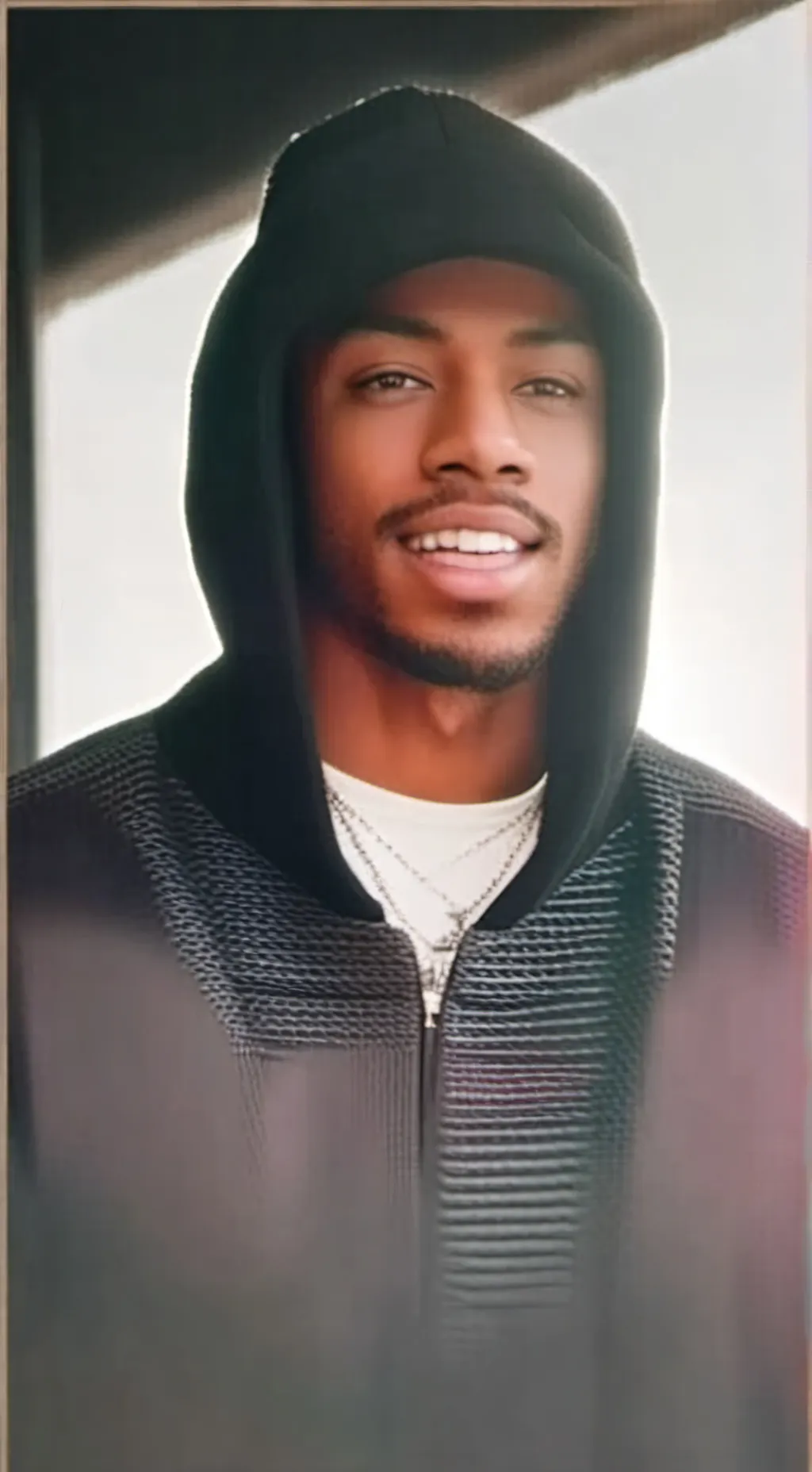 ai character: De'Shawn background