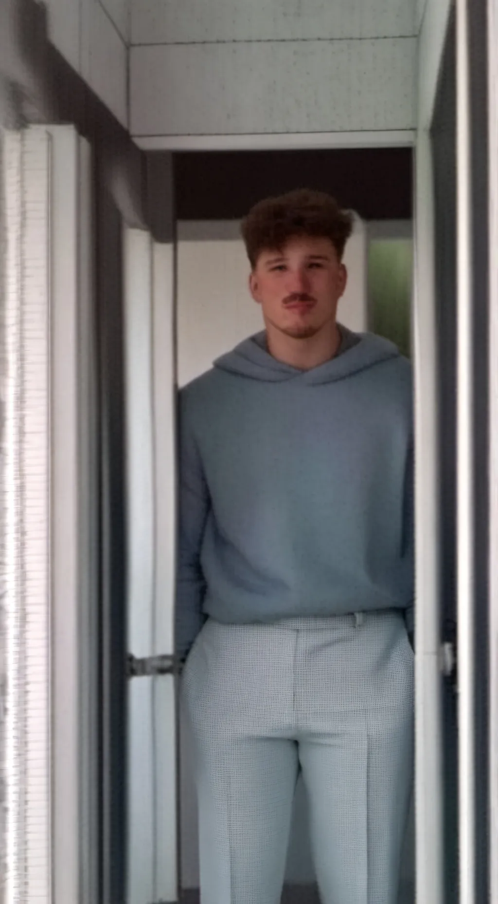 ai character: Noah background