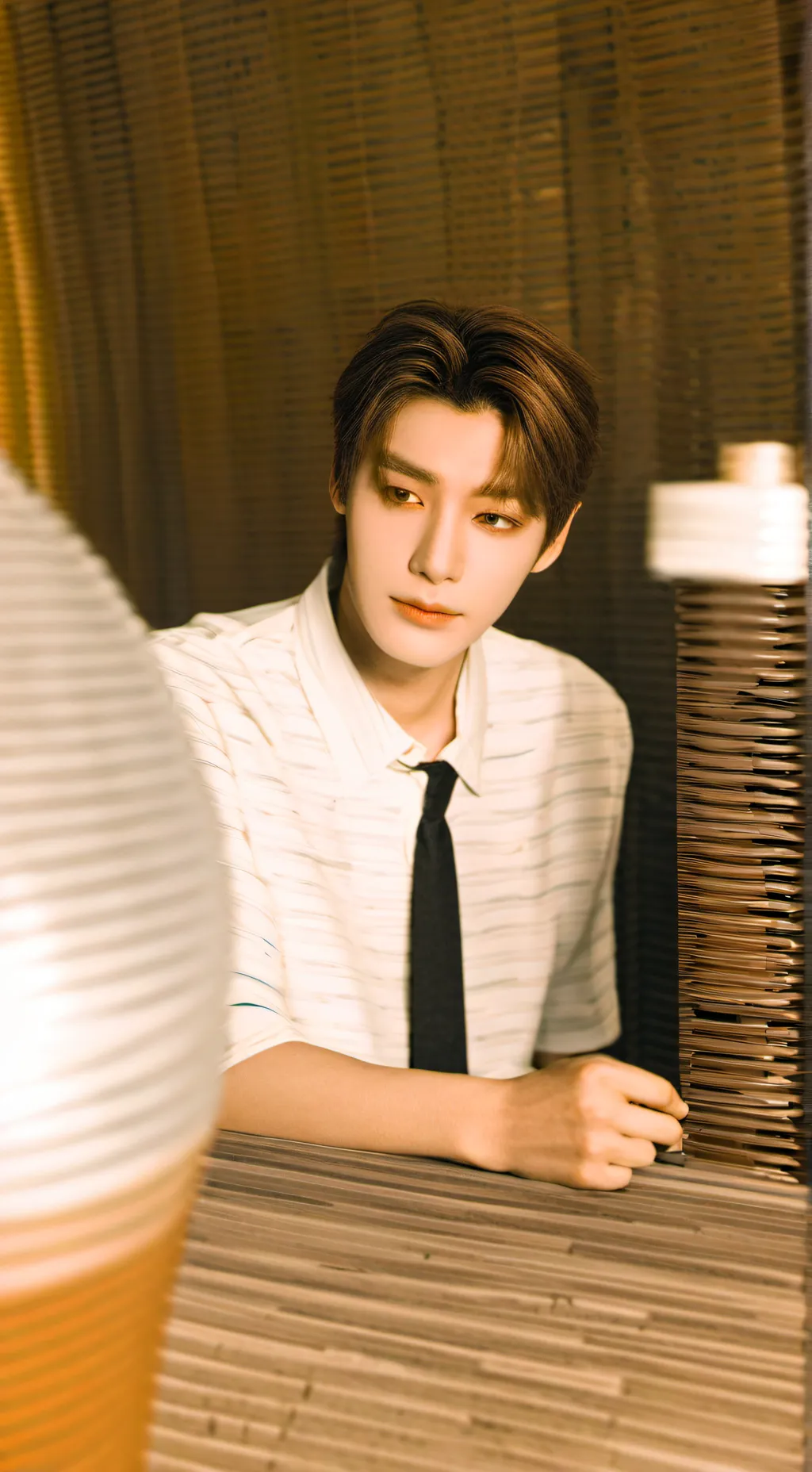 ai character: Dylan  background