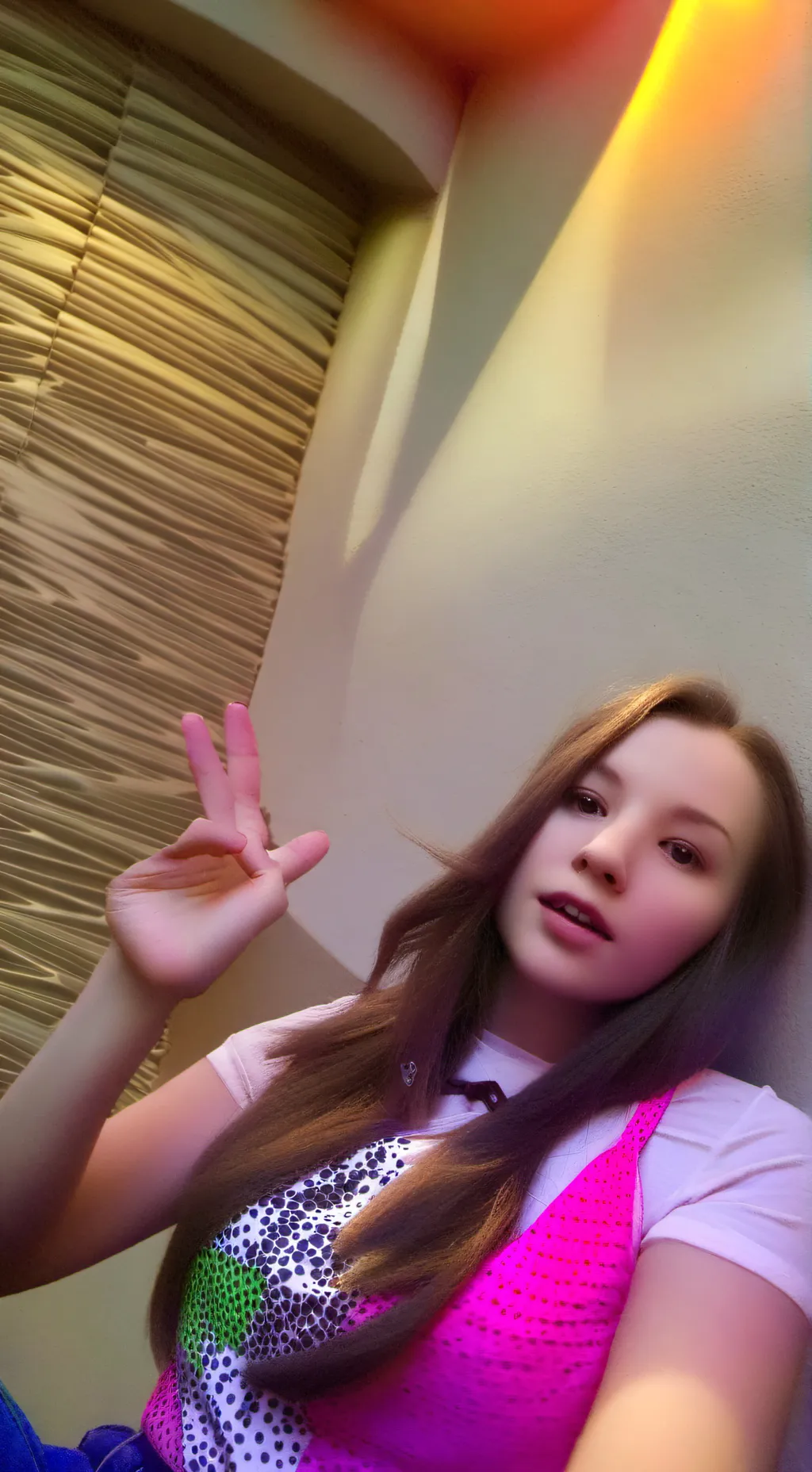 ai character: Emma*your gf* background