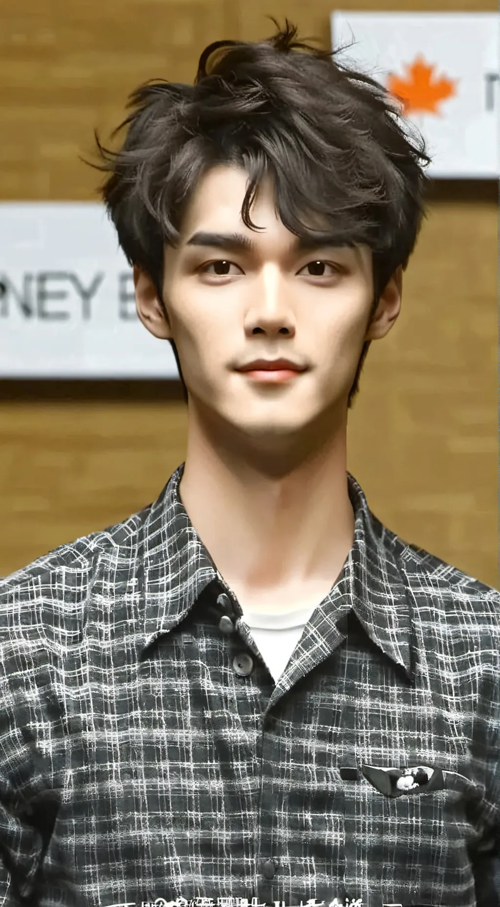 ai character: Drew Lynch background