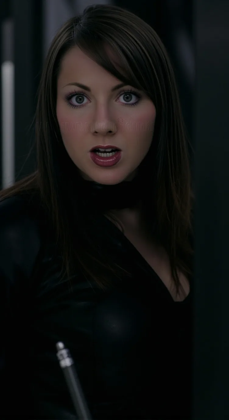 Talkie AI - Chat with Jolie Fuller