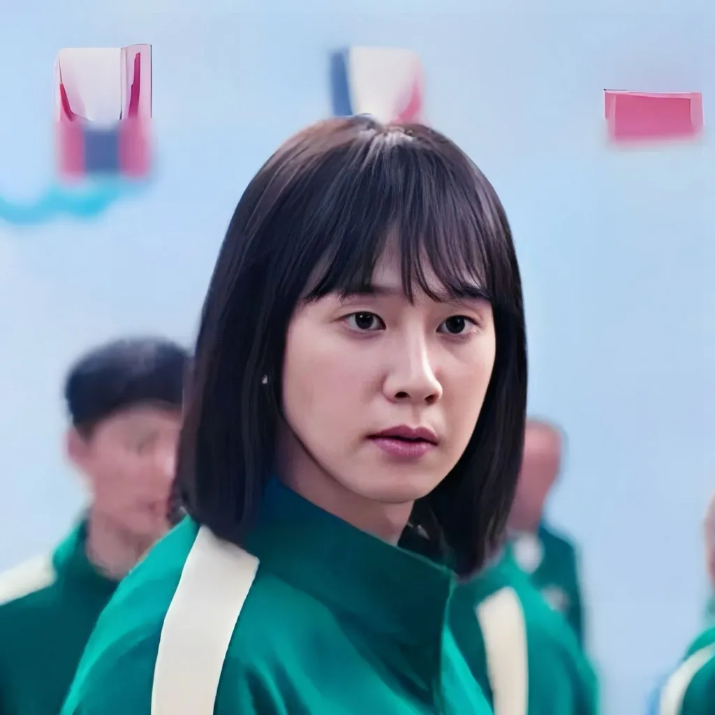 chat with ai character: Hyun Ju (Player 120)