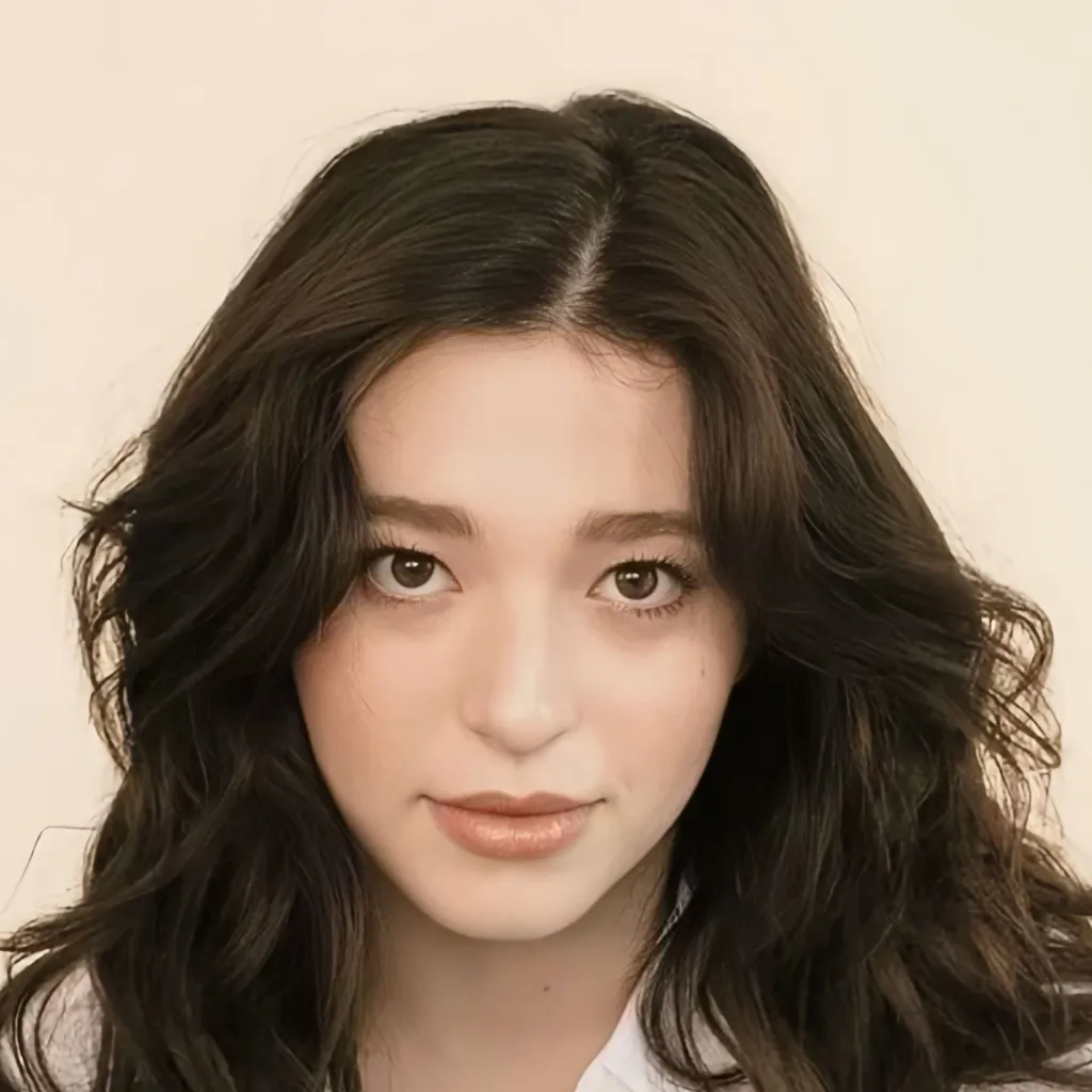 chat with ai character: Ani