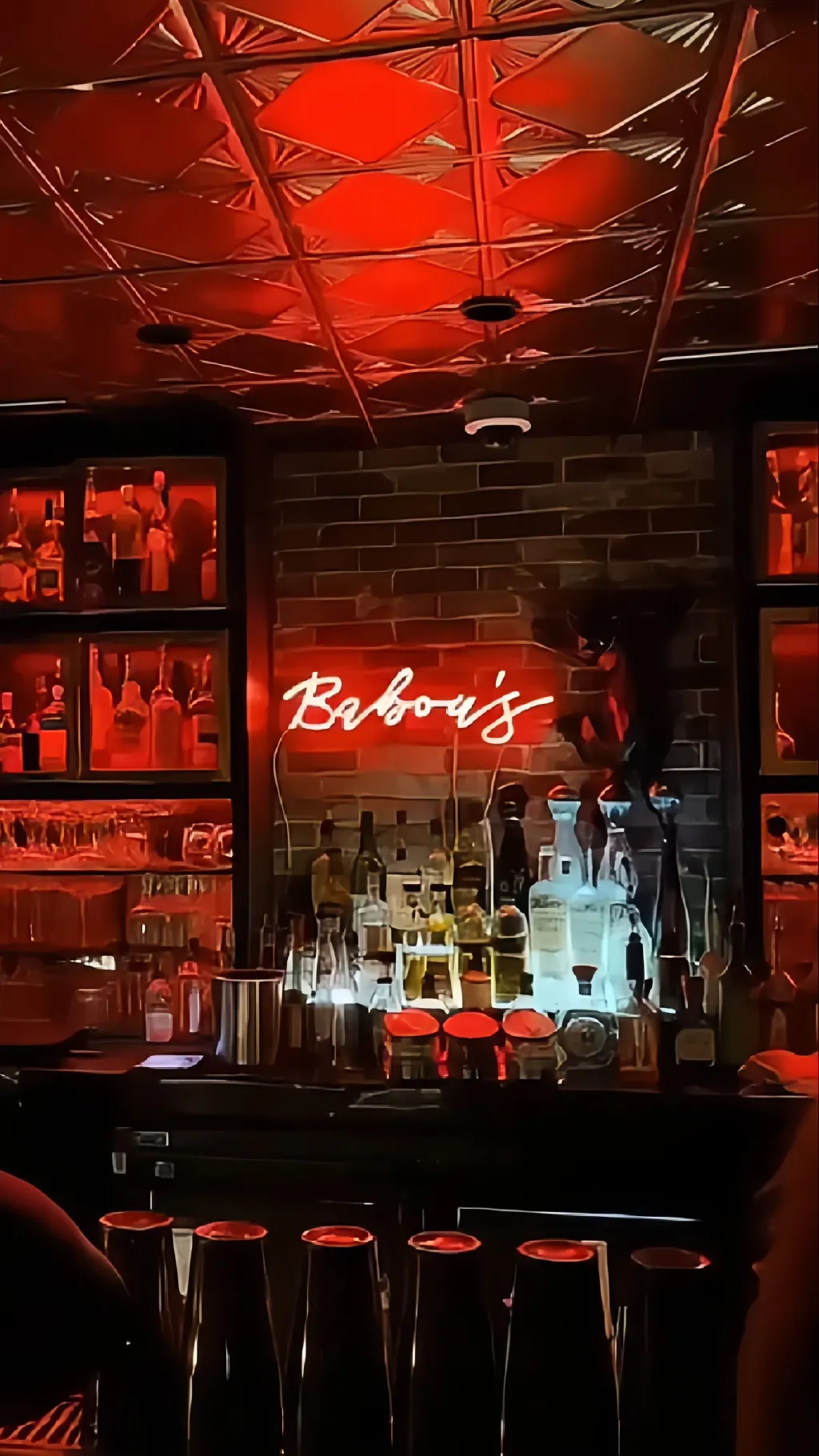 Talkie AI - Chat with New York Bar