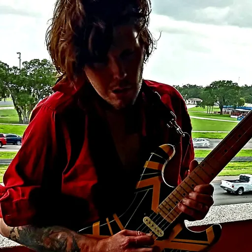 creator DerekTheGuitarGod's avatar